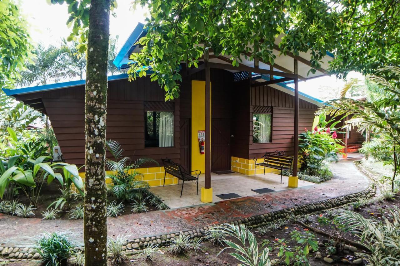 Hotel Faro Arenal La Fortuna Exterior foto